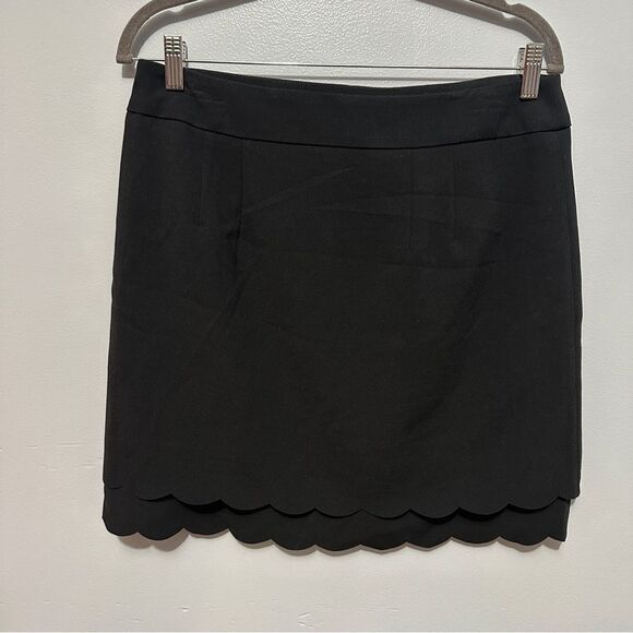 Loft Black Scallop Edge Hem Double Layered Pencil Skirt Size 10P - Picture 1 of 5